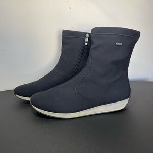 Ara Luftpolster Gore Tex Black Ankle Boots with Side Zipper